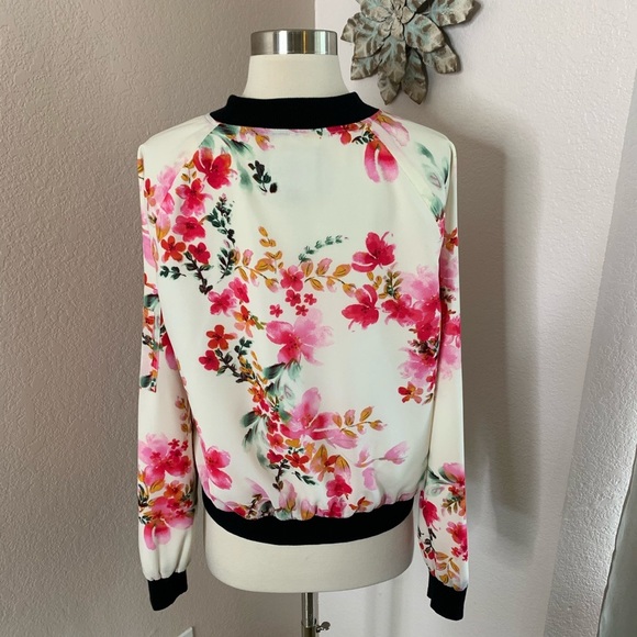 Sanctuary Bomber Floral Jacket Size Medium - Picture 2 of 8